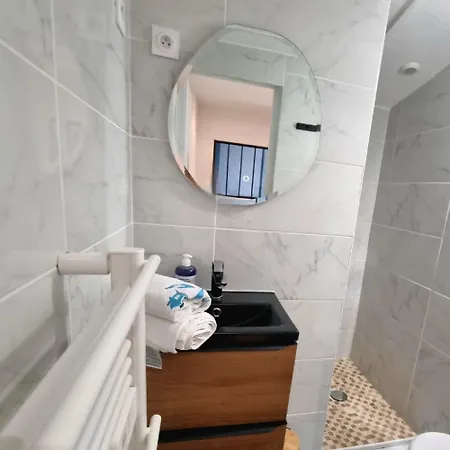 Appartement T2 Vieux Port Place Daviel Marseille