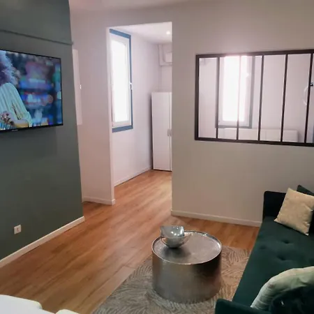 Appartement T2 Vieux Port Place Daviel Marseille