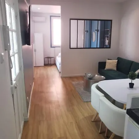 T2 Vieux Port Place Daviel Apartment Marseille